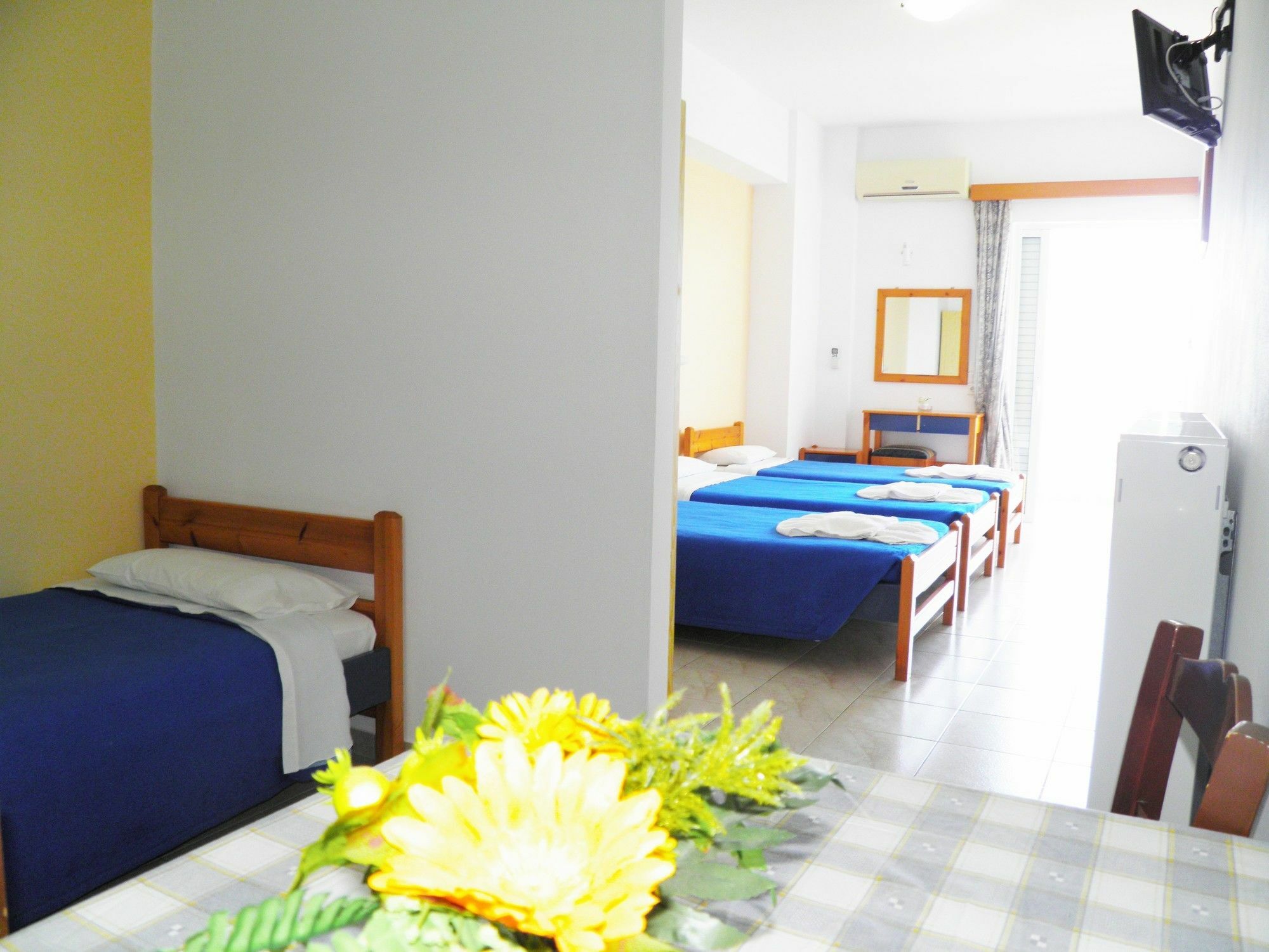 Christi Apartments Kalyves Buitenkant foto