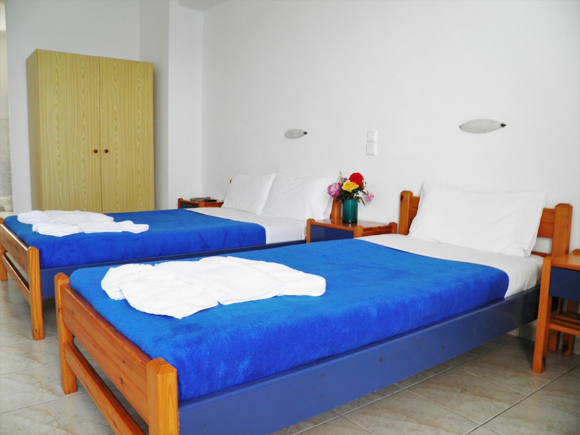 Christi Apartments Kalyves Buitenkant foto