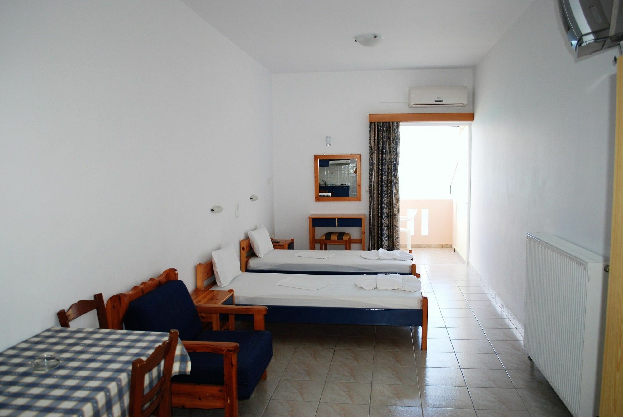 Christi Apartments Kalyves Buitenkant foto